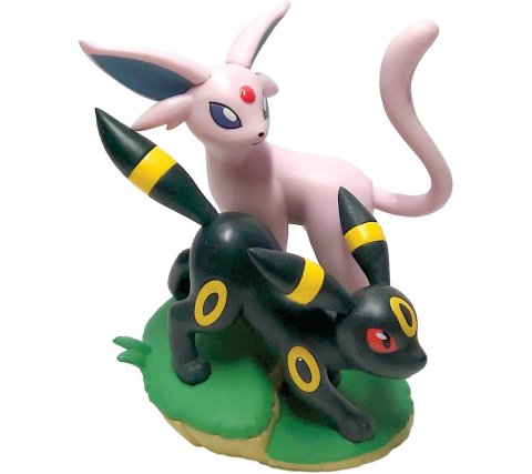 Pokémon Prismatic Evolutions Premium Figure Collection